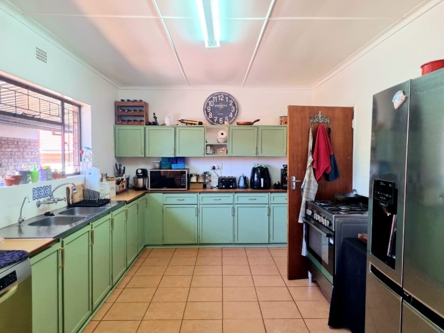 3 Bedroom Property for Sale in Hillcrest Northern Cape